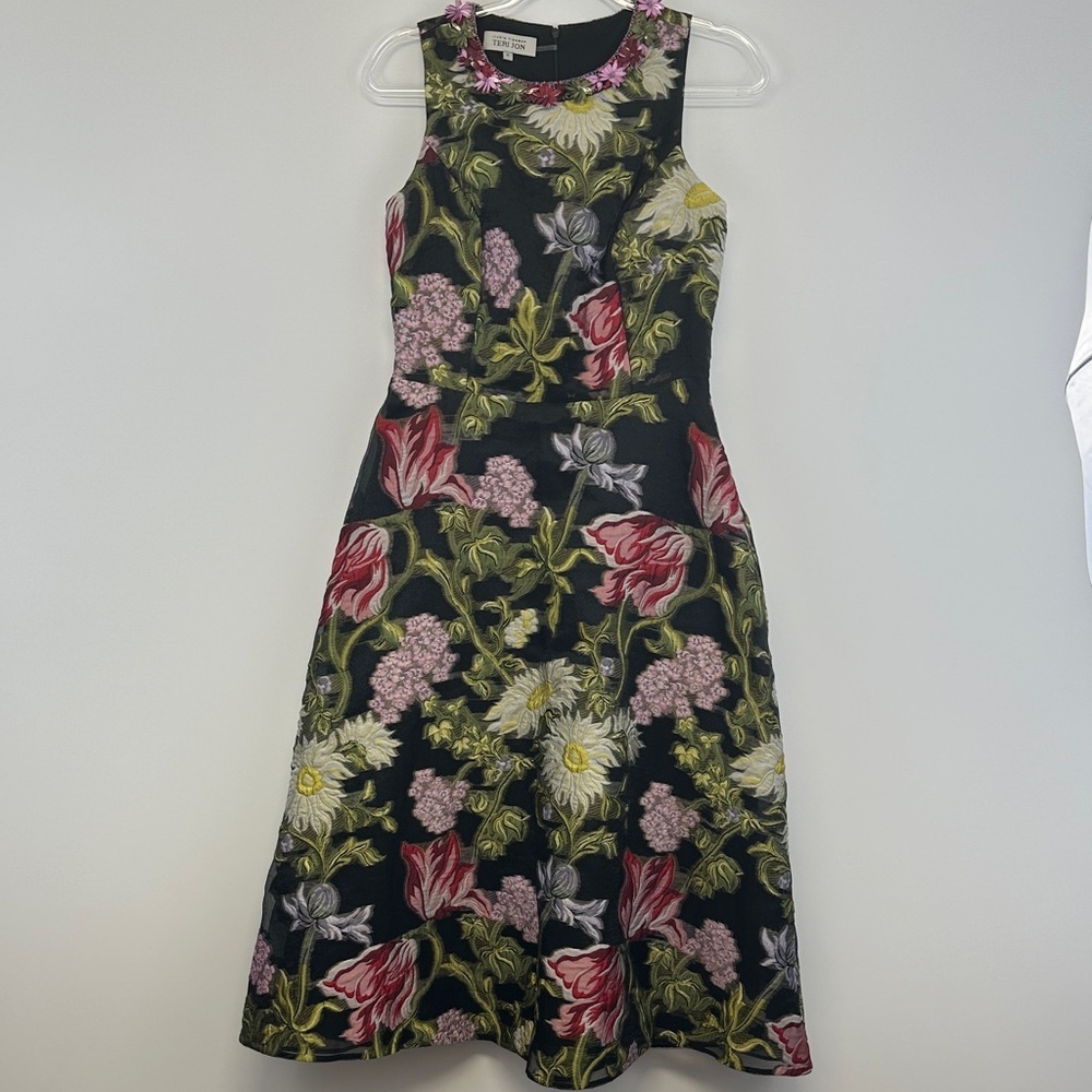 Teri Jon by Rickie Freeman Embellished Floral Jacquard Sleeveless Midi Dress 6 - Picture 2 of 11